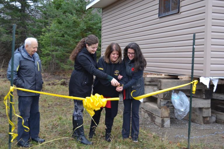 Two bunkies dedicated to Ron Brescacin